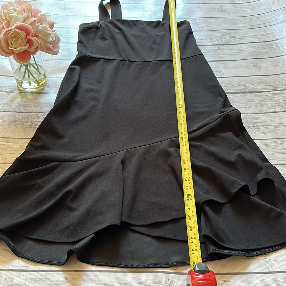 Express Black Square Neck Ruffle Hem Midi Dress Size Large - Picture 9 of 9